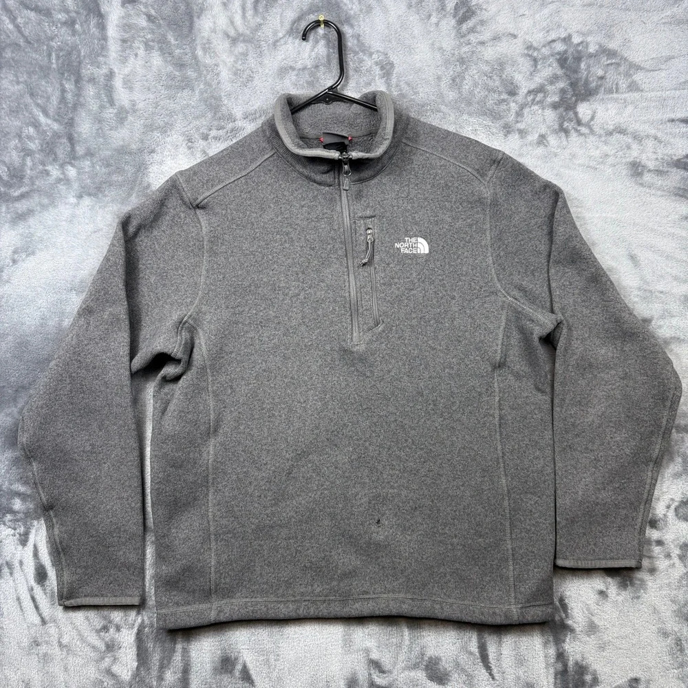 The North Face Gordon Lyons Quarter Zip Pullover Mens Large Grey Fleece Sweater